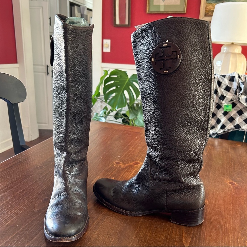 Tory Burch Keaton Chocolate Brown Leather Boots. Size 6. - Picture 2 of 16